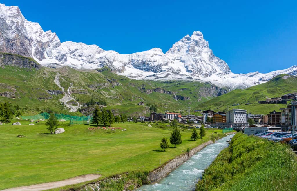 Panorama della Valtournenche con il Cervino sullo sfondo